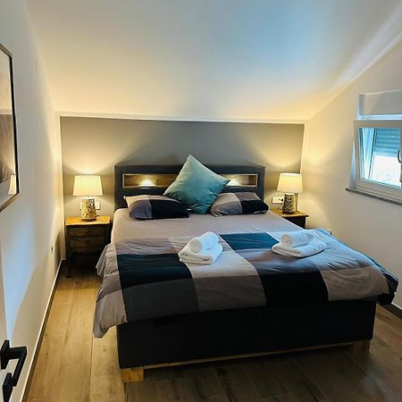 Holiday Home Ivan ペロイ エクステリア 写真